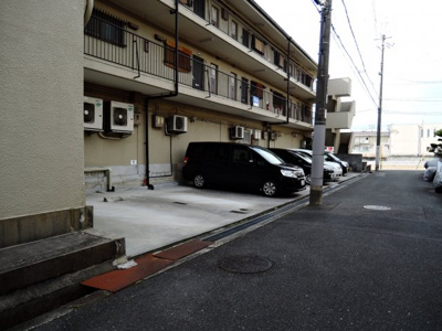 【駐車場】 | ヴェルデ高御座