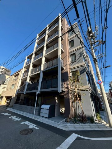 グローリオシェルト新宿山吹町の外観