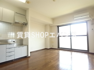 【居間・リビング】 | ガーデンテラス