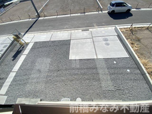 高崎市箕郷町上芝　１号棟(全２棟)　ブルーミングガーデン　新築建売分譲の駐車場|駐車場の用意があります