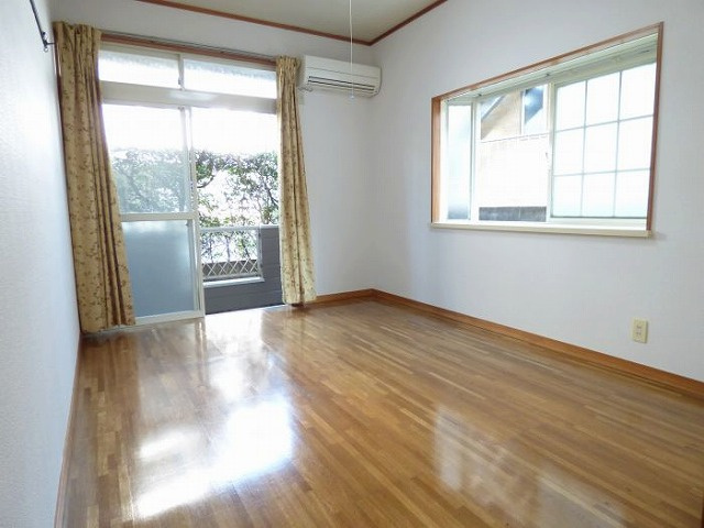 レモンハウスの居間・リビング|別号数タイプ