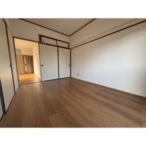 エクセル春日井の内装