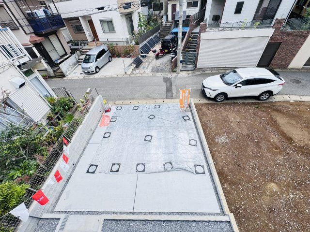 松戸市緑ヶ丘２丁目新築戸建【緑ヶ丘小学校：3分】の展望|バルコニーより道路側眺望