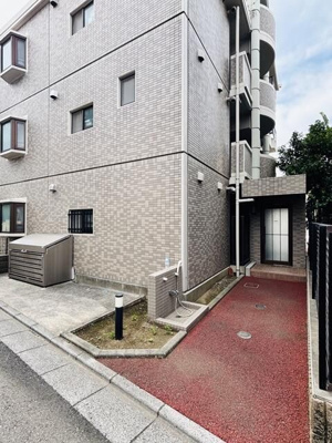 【エントランス】 | フラワーマンション