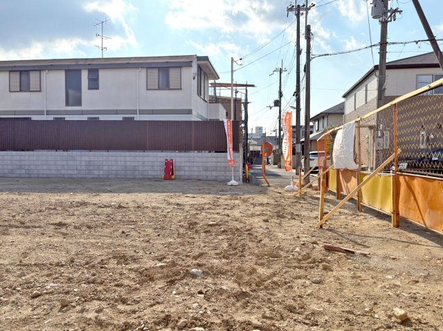 箕面市桜井1丁目建築条件無売土地の前面道路含む現地写真|現地で撮影した土地写真です。