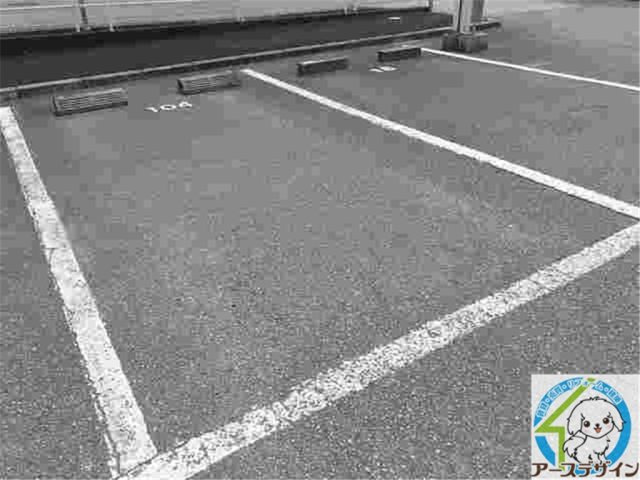 パルティーレの駐車場