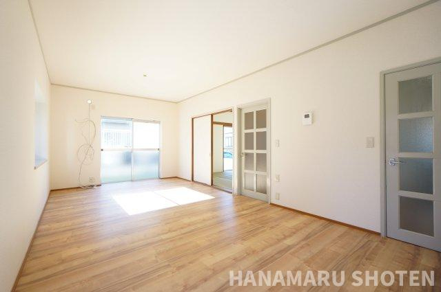 中古　千葉市花見川区犢橋町の居間・リビング|＊当日ご案内可＊ご希望の物件まとめてご案内！弊社が掲載していない物件でもOK♪お気軽にご相談ください ♪お電話でのお問合わせがスムーズ♪