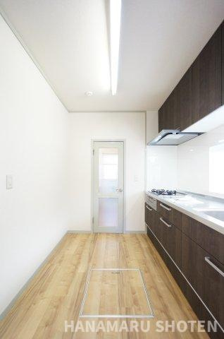 中古　千葉市花見川区犢橋町のキッチン|＊当日ご案内可＊ご希望の物件まとめてご案内！弊社が掲載していない物件でもOK♪お気軽にご相談ください ♪お電話でのお問合わせがスムーズ♪