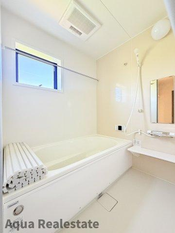 リーブルガーデン高松市円座町第九の浴室|お風呂で日々の疲れを落としましょう