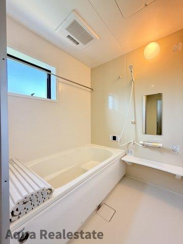 リーブルガーデン高松市円座町第九の浴室|お風呂で日々の疲れを落としましょう