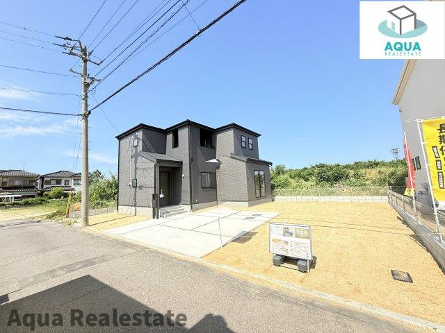リーブルガーデン高松市円座町第九の前面道路含む現地写真|前面道路含む現地写真です