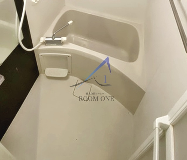 モダンエレーナ鶴見の浴室|お風呂です。