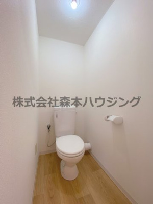 【トイレ】 | 　ウエストプラザ | ゆったりとした空間のトイレです