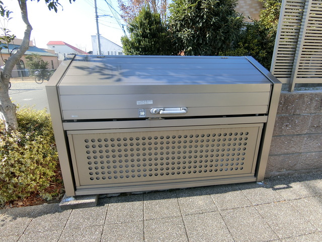 めぞん　どぅ　あんそれいゆの駐車場