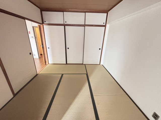 コープ野村高槻 B棟の和室