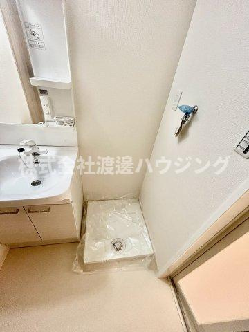 西成区橘2丁目テラスハウスの設備|室内洗濯パン