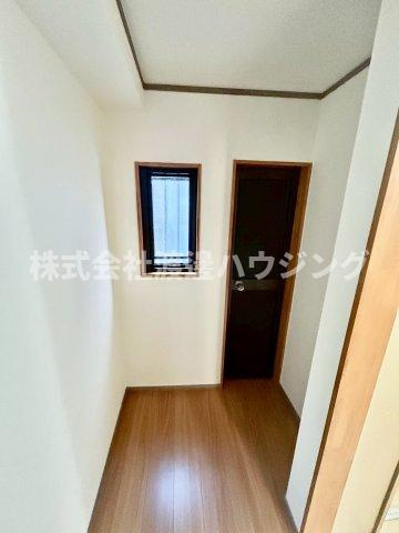 西成区橘2丁目テラスハウスのその他|窓