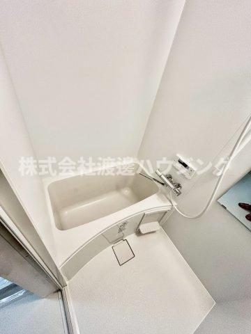 西成区橘2丁目テラスハウスの浴室