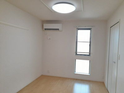 【内装】 | クレインガーデン | おしゃれな内装です