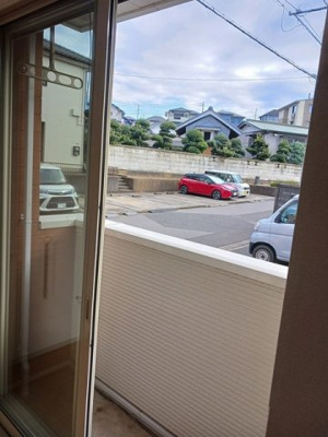 【バルコニー】 | シェルメゾン | バルコニーからの眺めを楽しみながら食事をしませんか