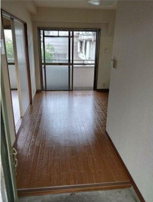 【居間・リビング】 | 第3シンエイハイム | ゆったりとした居間です