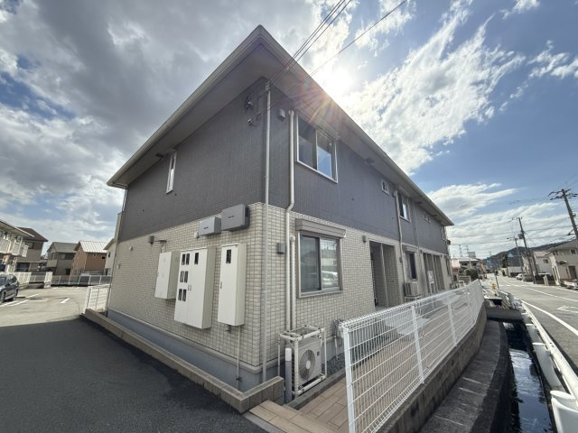 ロイヤルハイツ辻井