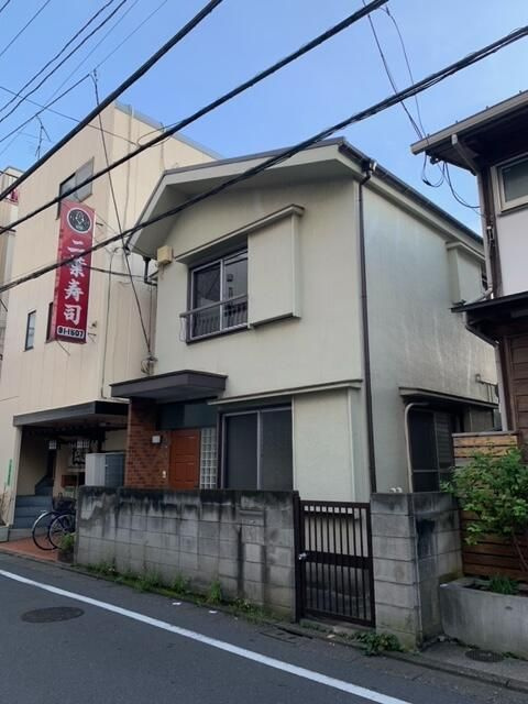花輪貸家の外観