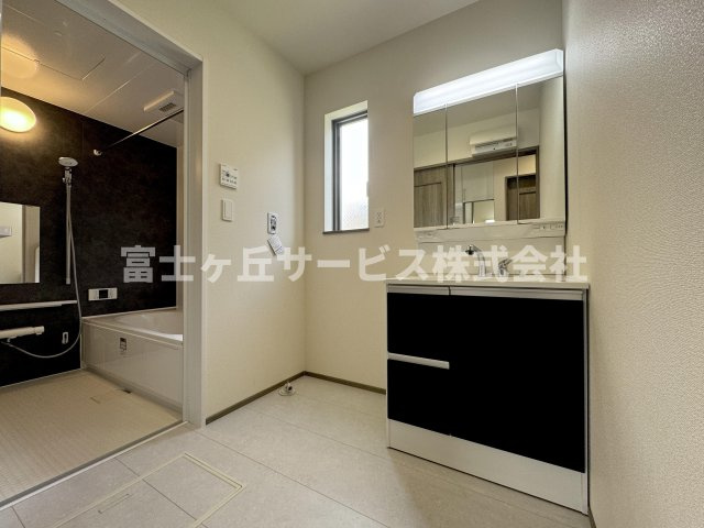 【脱衣所】 | 静岡市葵区田町6丁目 7期 新築一戸建て A号棟 | 脱衣場です