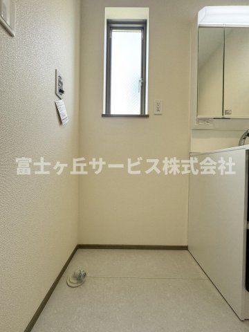 【ランドリースペース】 | 静岡市葵区田町6丁目 7期 新築一戸建て A号棟 | 洗濯機置き場です