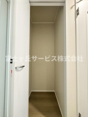 【収納】 | 静岡市葵区田町6丁目 7期 新築一戸建て C号棟 | 玄関にあるシューズクロークです