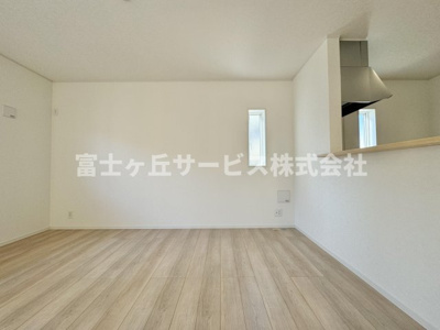 【ダイニング】 | 静岡市葵区古庄5丁目 4期 新築一戸建て 1号棟 | ダイニングです