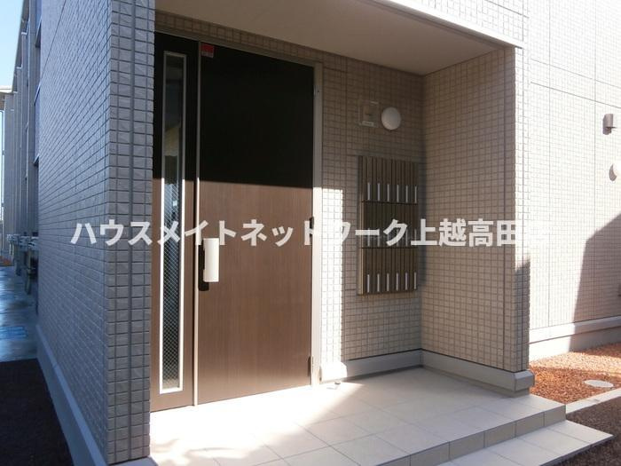 アクシア西本町のエントランス|エントランス