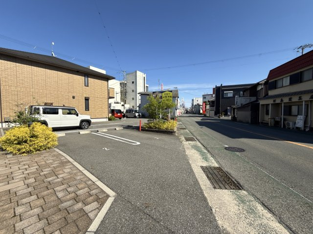 シャトン　A棟の駐車場