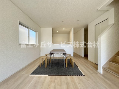 【キッチン】 | 静岡市葵区古庄5丁目 4期 新築一戸建て 5号棟 | キッチン正面です