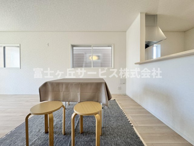 【ダイニング】 | 静岡市葵区古庄5丁目 4期 新築一戸建て 5号棟 | ダイニングです