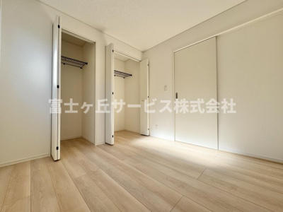 【子供部屋】 | 静岡市葵区古庄5丁目 4期 新築一戸建て 5号棟 | 子供部屋としても使える洋室です