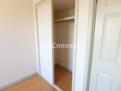 【設備】 | エンジェルスター | 各洋室にクローゼット付き。