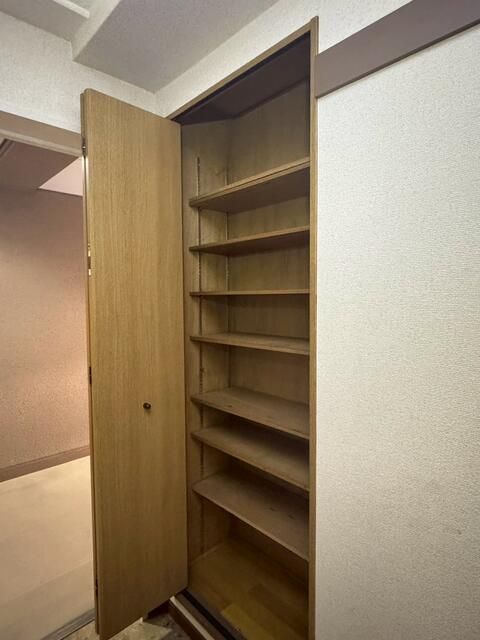 妙典オリモトハイツの収納