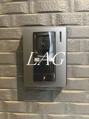 【セキュリティ】 | ザ・クラス白金 | モニターつきインターホンです。