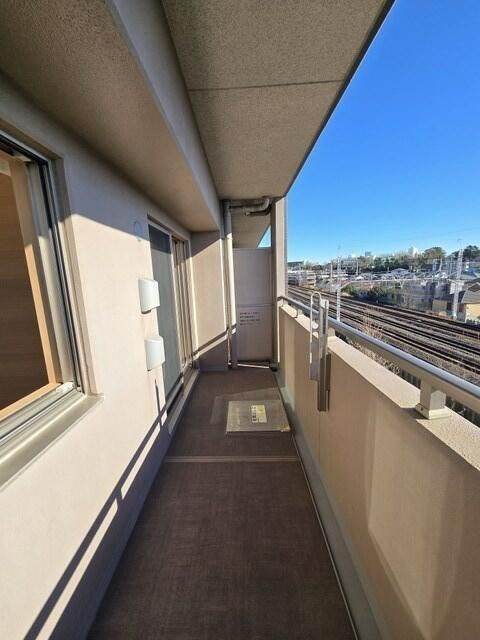 アンビシャス船橋のバルコニー