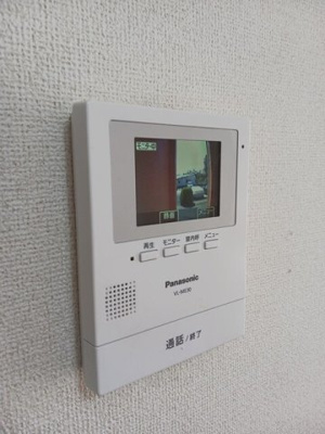 【セキュリティ】 | サニーヒルズⅡ | モニター付きインターホンです
