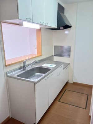 【キッチン】 | サニーヒルズⅡ | お料理しやすいキッチンです