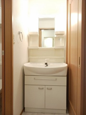【独立洗面台】 | サニーヒルズⅡ | 独立洗面台です