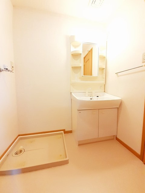 カリーノ・ローザＢの洗面所