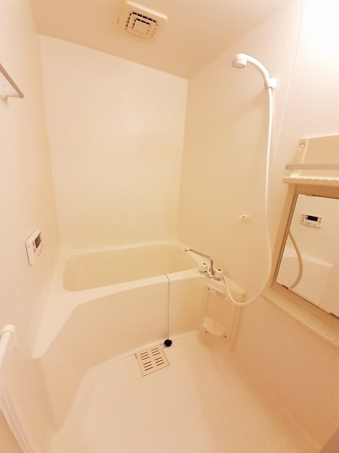 カリーノ・ローザＢの浴室