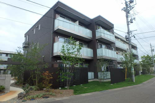 マストテラス上越春日野