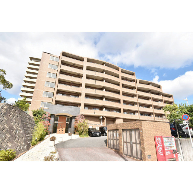 ボヌール千里中央弐番館