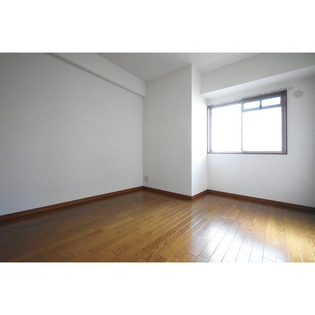 ボヌール千里中央弐番館