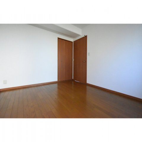 ボヌール千里中央弐番館