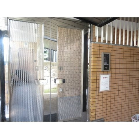 ロワジールのエントランス|エントランス